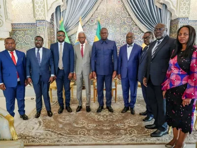 Brice Clotaire Oligui Nguema, président du Gabon et membres du bureau du conseil municipal de Libreville