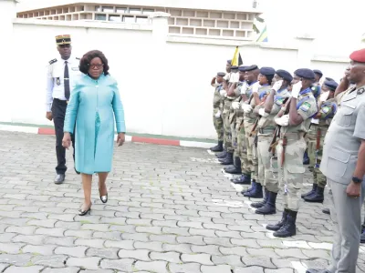 Brigitte Onkanowa, ministre de la défense