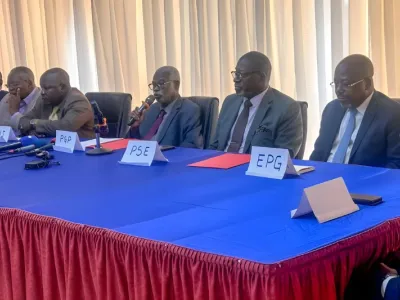 Conférence de presse des partis politiques CNR, EPG et RÉAGIR 