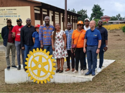 Environnement : le Rotary assaini des établissements scolaires à Owendo