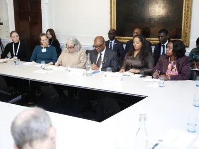 Le vice-présidentdu gouvernement, Alexandre Barro Chambrier, lors de la séance de travail.