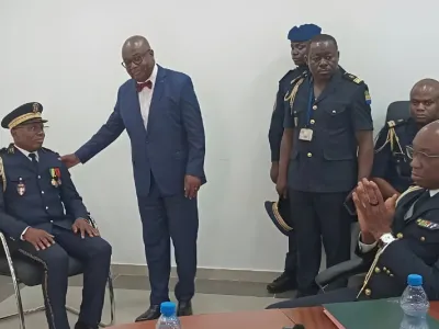 Le colonel Théophile Ndounda Leboussi, installé dans son fauteuil de directeur général de la DGDI