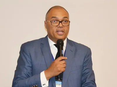 Dr Eric Baye, endocrinologue.