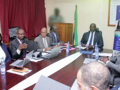 Gilles Nembé, ministre des Mines et des Ressources géologiques présidant l’assemblée générale ordinaire de l’E3MG