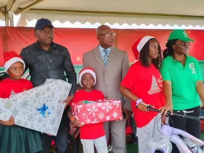 Fête de noël de la fondation Dorcas à moanda 