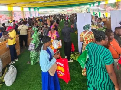 Foire agricole de Nzeng-Ayong