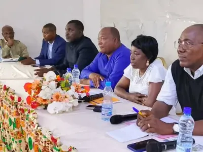 Georges Mpaga et Pierre Mintsa à Port-gentil