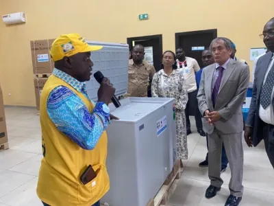 Lutte contre la diphtérie : l'hôpital de Nkembo reçoit un don du Japon et de l'Unicef