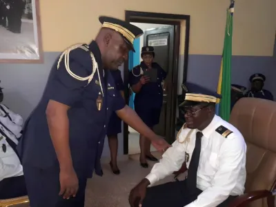 Installation des promus de la Police à Franceville