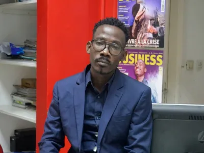 Le journaliste de Gabon Review Loïc Ntoutoume