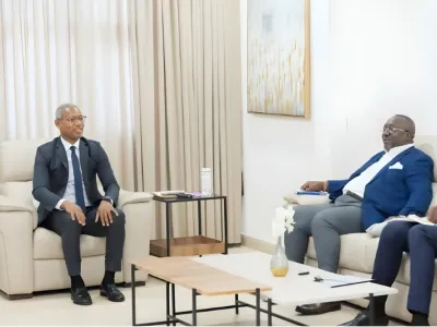 Paul Ulrich Kessany, ministre des sports et Daniel Edjo Mve, vice-président de la Linafp