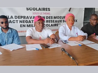 Dépravation des moeurs : l'impact négatif des réseaux sociaux