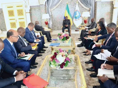 Brice Clotaire Oligui Nguema s’est entretenu avec une délégation des responsables de la Setrag et Eramet.