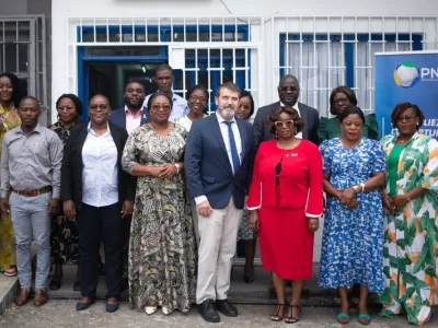 Les deux parties engagées dans l’employabilité des jeunes au terme de la signature de la convention de partenariat.