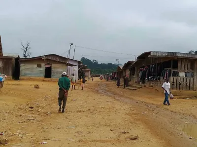 Un pan du regroupement de villages de Massima