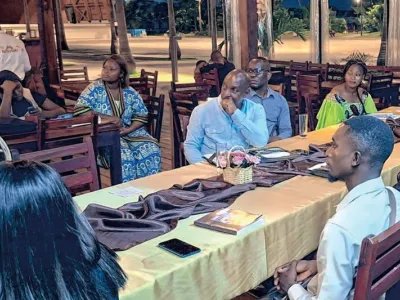 Les participants à l’atelier de la rencontre sur l’éducation financière