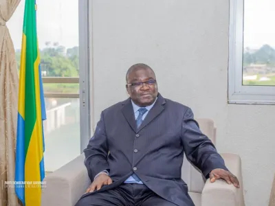 Le gouverneur Francis Oyinamono. © DR