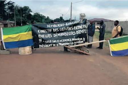 Une des barricades érigées par les manifestants. © DR