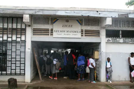 Des élèves du lycée Nelson Mandela © DR