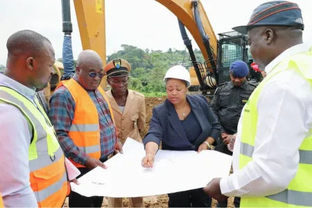 La ministre de l'Éducation nationale, Camélia Ntoutoume-Leclercq a procédé mercredi 4 décembre 2024 dernier au lancement de la deuxième phase du Programme d'investissement dans le secteur de l'éducation (PISE) © DR