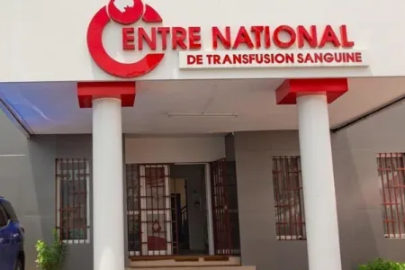 centre de transfusion sanguine © DR