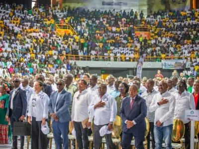 Les militants et sympathisants de l’UDB, samedi dernier, au Palais des sports de Libreville. ©  Minkoh Malkolm