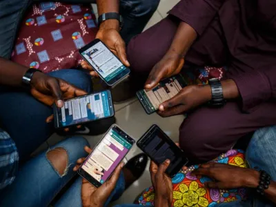 Inciter les jeunes à l'utilisation responsable des réseaux sociaux