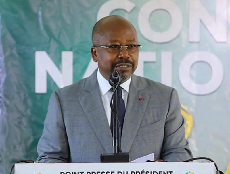 Alain Claude Bilie-By-Nze, président d'ensemble pour le Gabon