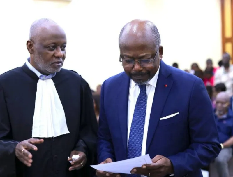 Alain Claude Bilie-By-Nzé, président du parti Ensemble pour le Gabon (EPG)