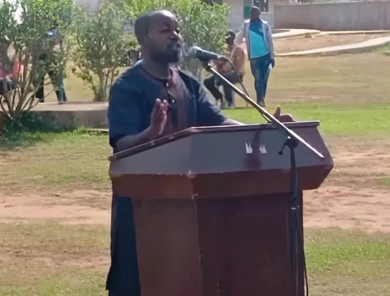 Albin Waltron Nzengué à la barre.