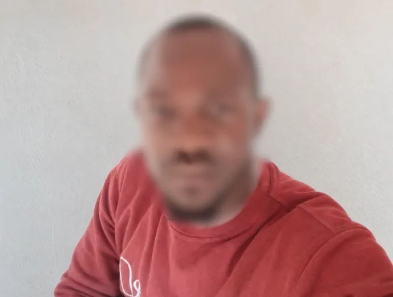 Arnold Mendu Menié
