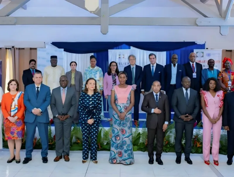 Les officiels au terme de l’atelier sur la mortalité maternelle