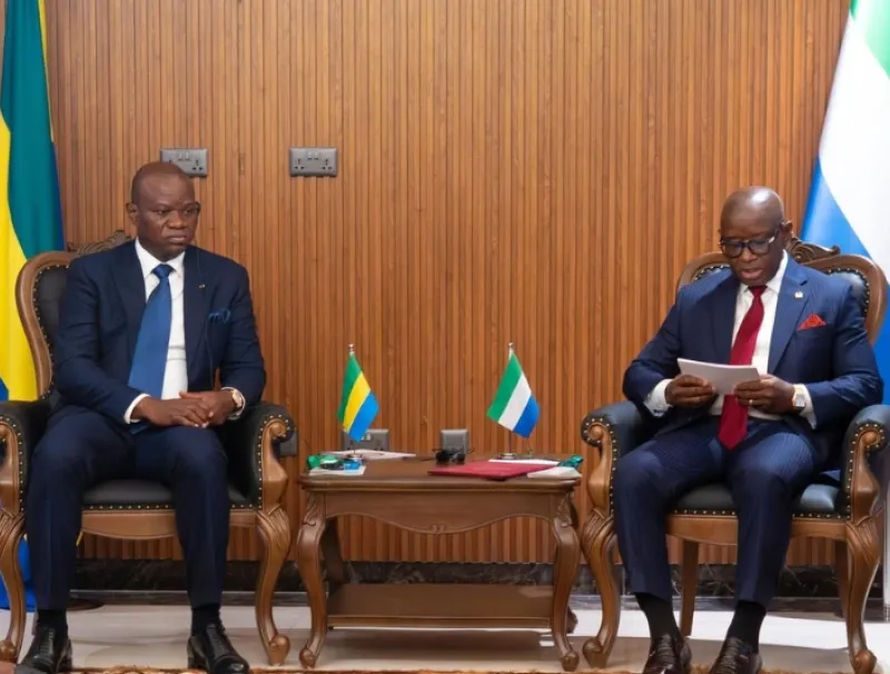 Brice Clotaire Oligui Nguema, président du Gabon et Julius Maada Bio, président de la Sierra Leone