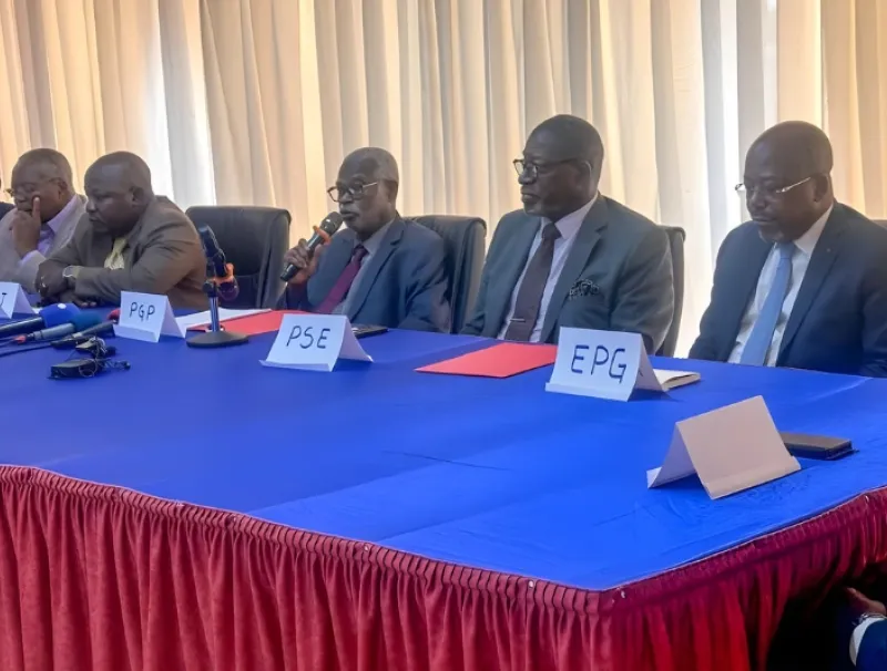 Conférence de presse des partis politiques CNR, EPG et RÉAGIR 