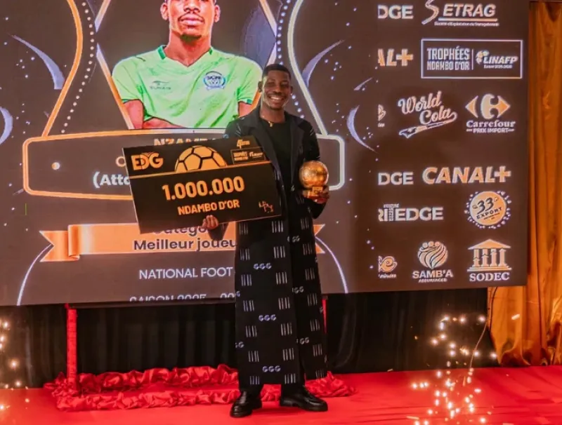 Caleb Nzamba, footballeur au Vautour Club