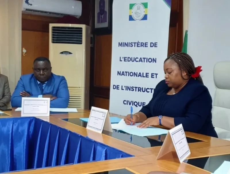 Camélia Ntoutoume-Leclercq, ministre d'état de l'éducation nationale