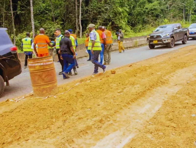La reprise des travaux est imminente sur la route Ndendé-Tchibanga. © Mihindou Mihindou