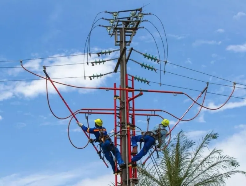 Accès à l'eau et électricité : redoubler d'efforts pour satisfaire les consommateurs