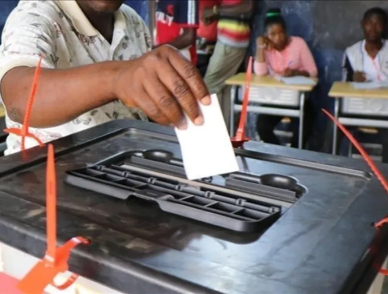 Elections à venir : la pré-campagne bat son plein