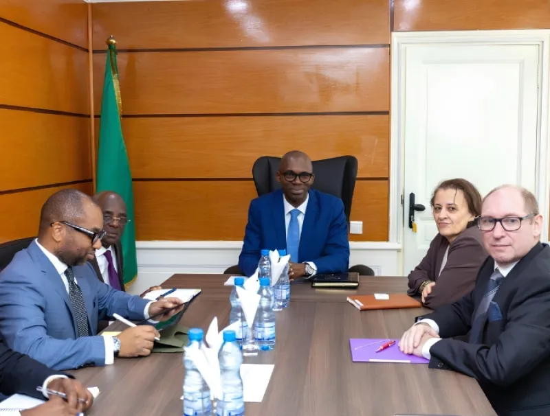 Le Gabon et le FMI poursuivent le dialogue