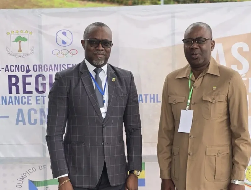 Le président du CNOG Sylvain Florient Pangou Mbembo et le Secrétaire général José Walter Foula lors des travaux