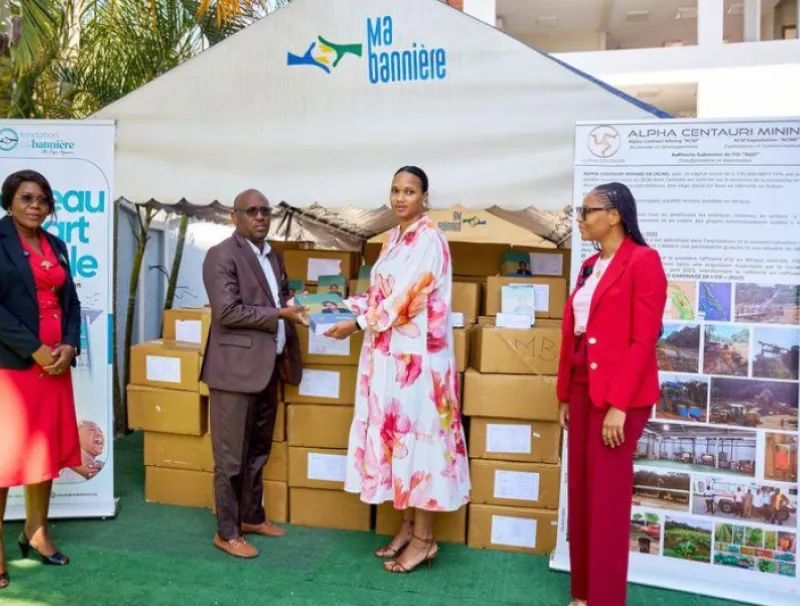 Éducation : ACM offre 10 000 kits scolaires à la Fondation " Ma Bannière "