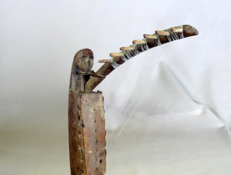La harpe Mitsogho