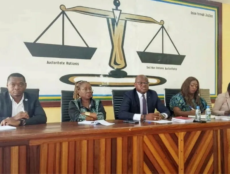 La hiérarchie judiciaire du Woleu-Ntem face aux OPJ de la province