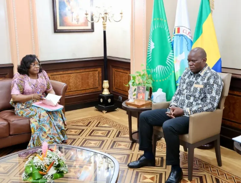 Brice Clotaire Oligui Nguema, président du Gabon et Huguette Nyana Ekoume-Awori Onanga, présidente du Sénat