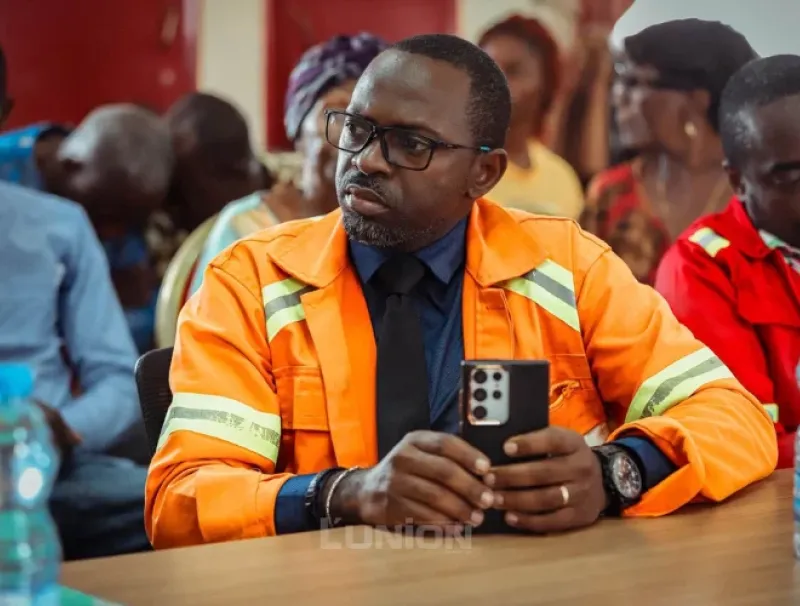 Lewis Awa Nyare, directeur d’exploitation et des travaux de la société Mika Services