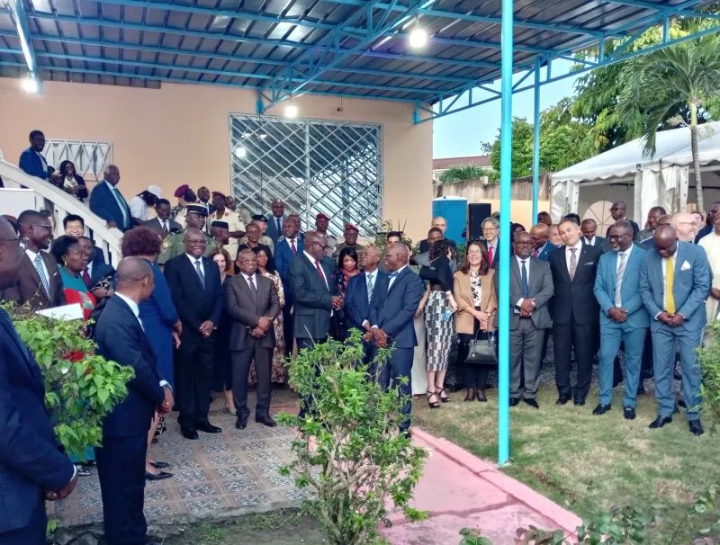 Moment de la célébration dans les jardins de la Représentation nationale de l’OIF