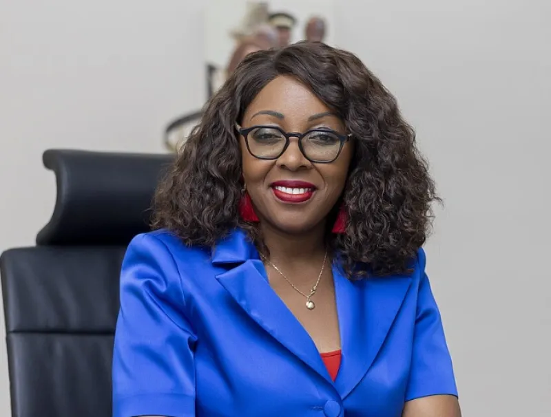 Laurence Ndong, ministre de la fonction publique