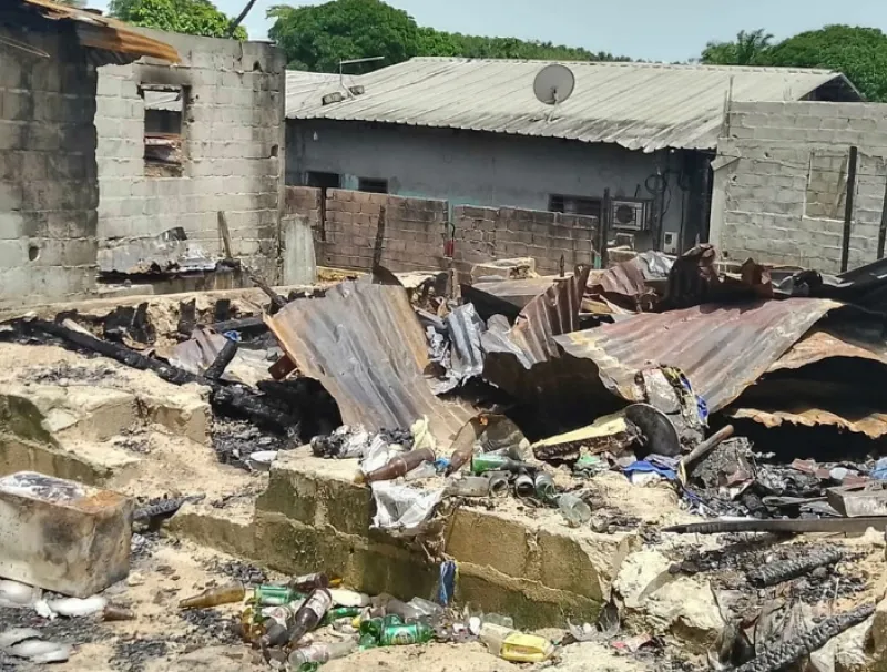 Un incendie à "Ça-M'Étonne"