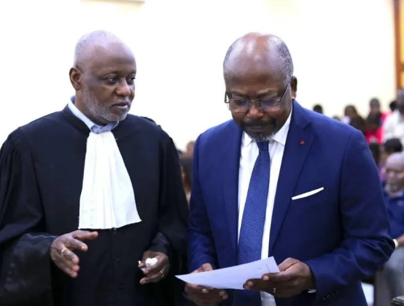  Alain-Claude Bilie-By-Nze et Me Jean-Paul Moubembe